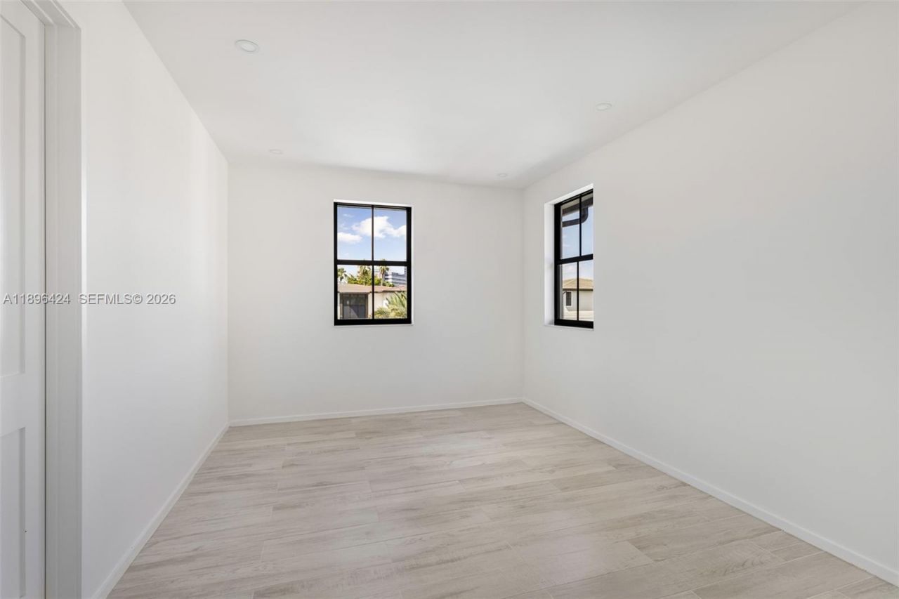 7498 SW 100th Street, Unit 8, Pinecrest, FL 33156 Photo