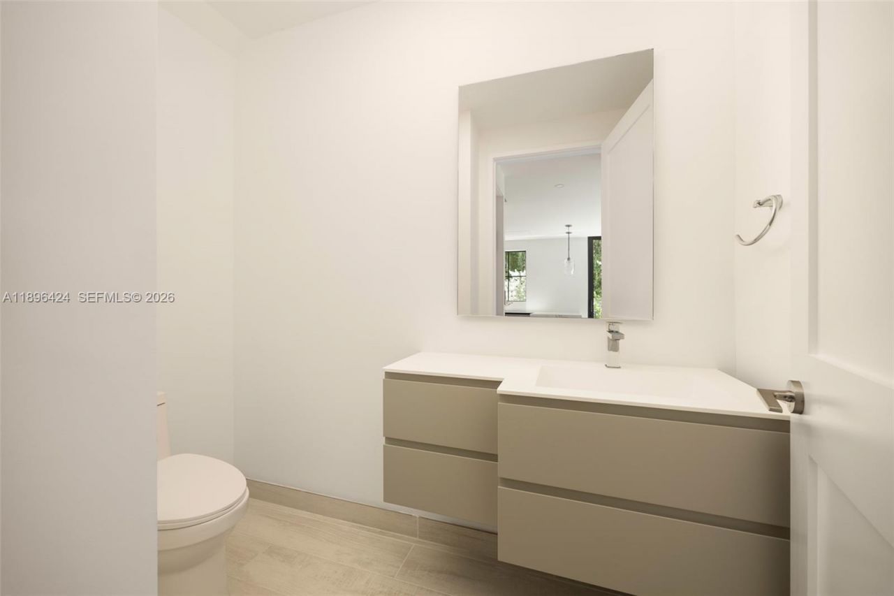 7498 SW 100th Street, Unit 8, Pinecrest, FL 33156 Photo