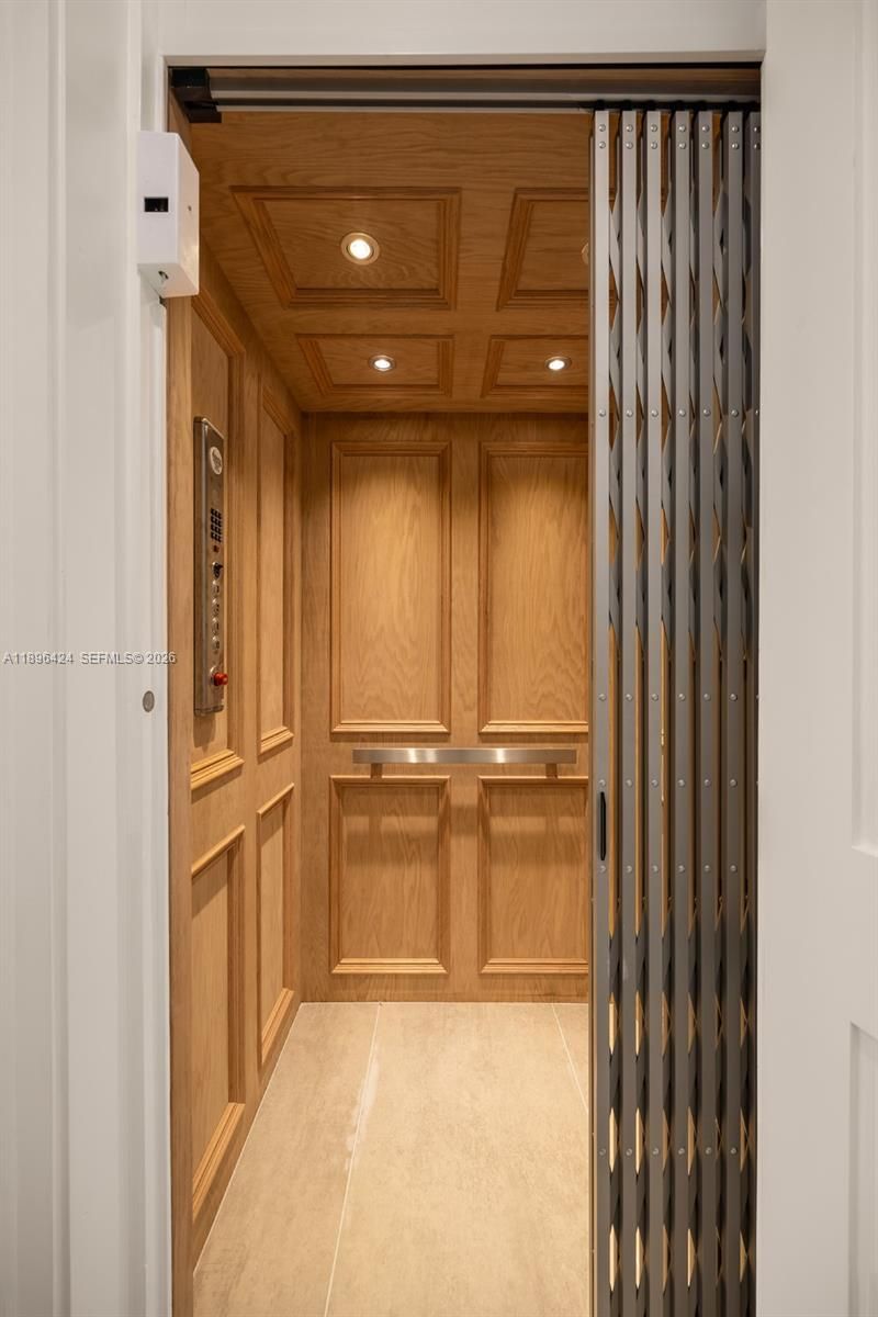 7498 SW 100th Street, Unit 8, Pinecrest, FL 33156 Photo