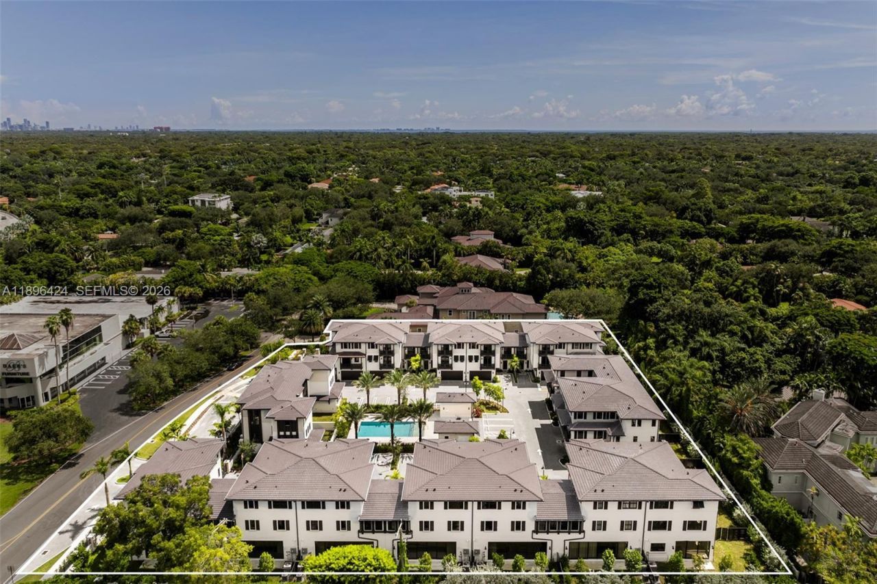 7498 SW 100th Street, Unit 8, Pinecrest, FL 33156 Photo