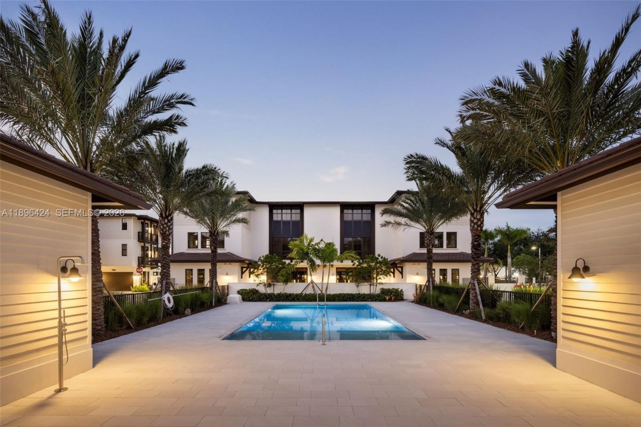 7498 SW 100th Street, Unit 8, Pinecrest, FL 33156 Photo