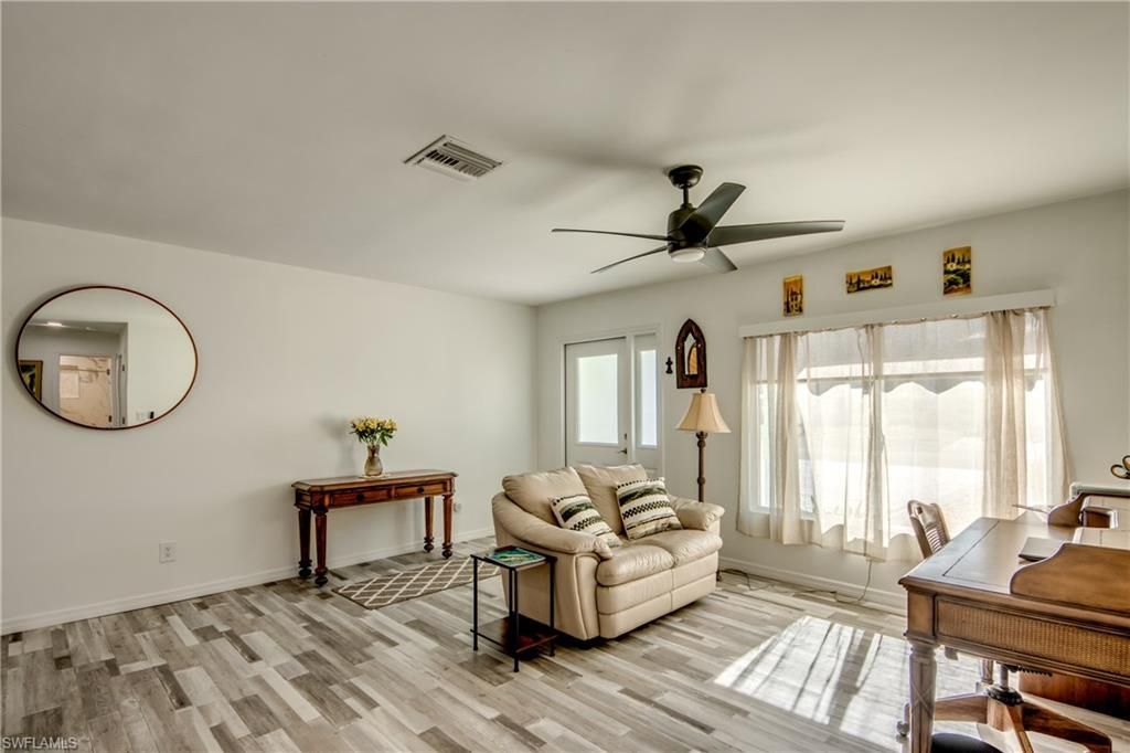 445 Donora Blvd, Fort Myers Beach, FL 33931 Photo