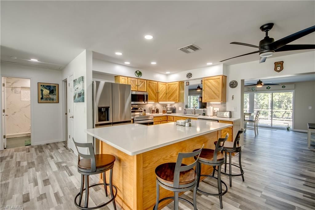 445 Donora Blvd, Fort Myers Beach, FL 33931 Photo