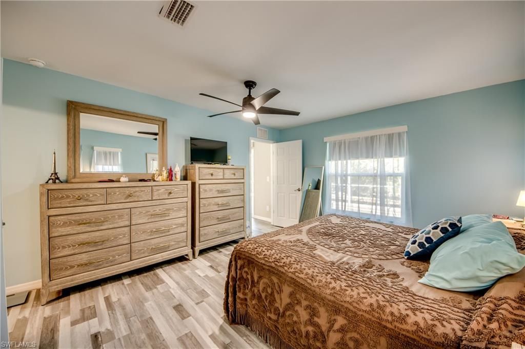 445 Donora Blvd, Fort Myers Beach, FL 33931 Photo