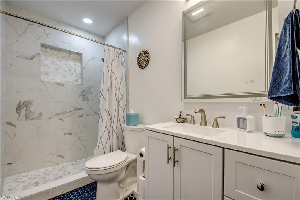 445 Donora Blvd, Fort Myers Beach, FL 33931 Photo
