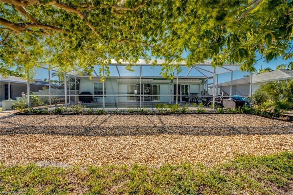 445 Donora Blvd, Fort Myers Beach, FL 33931 Photo