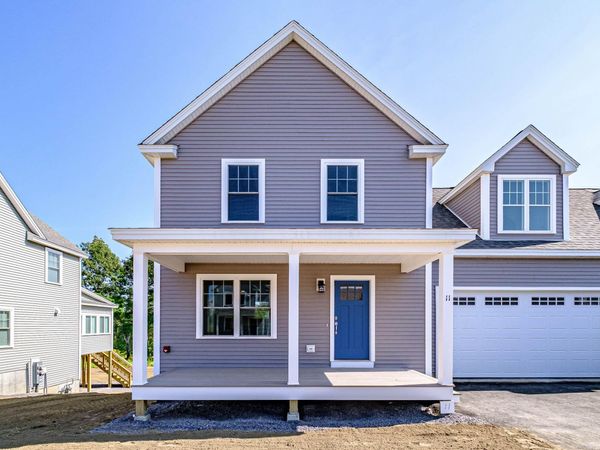 195 Falcon Crest Drive, Unit 34, Gorham, ME 04038