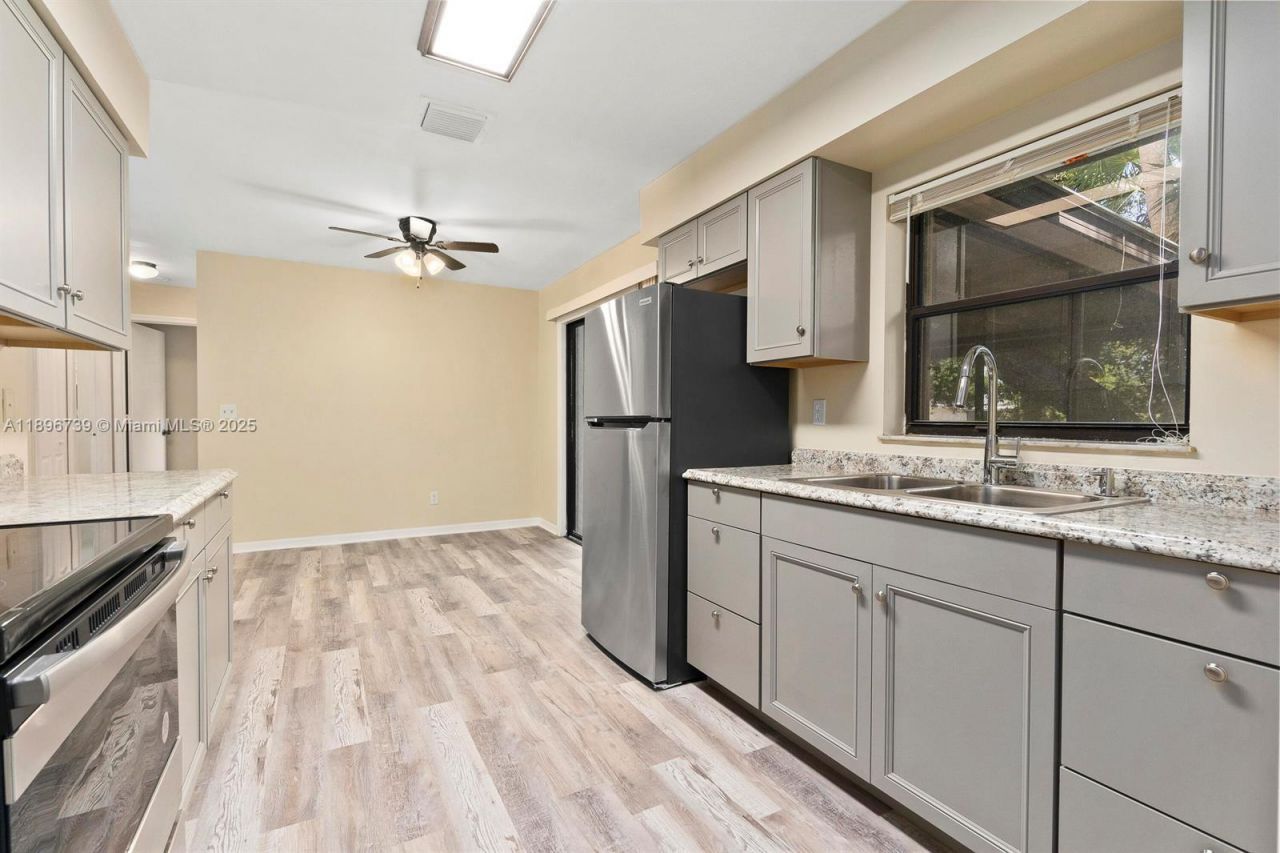 7502 Bayard Rd, Fort Pierce, FL 34951 Photo