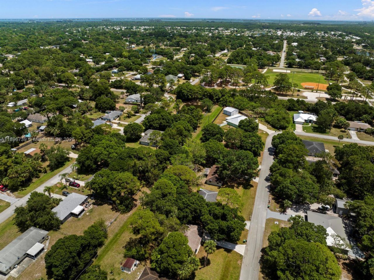 7502 Bayard Rd, Fort Pierce, FL 34951 Photo