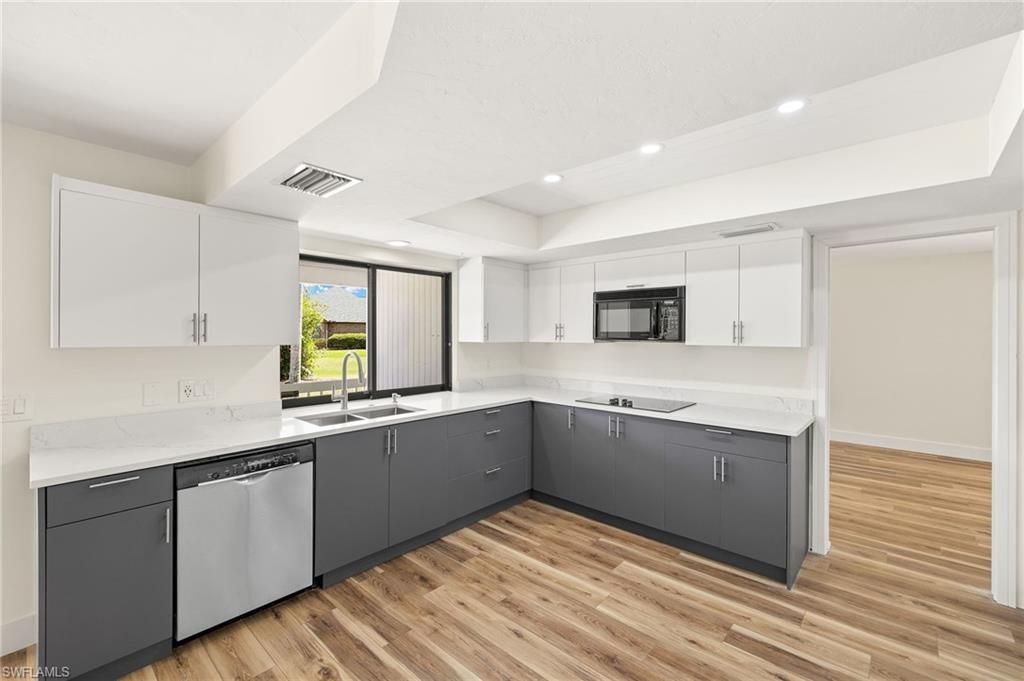 3714 Liberty Sq, Fort Myers, FL 33908 Photo