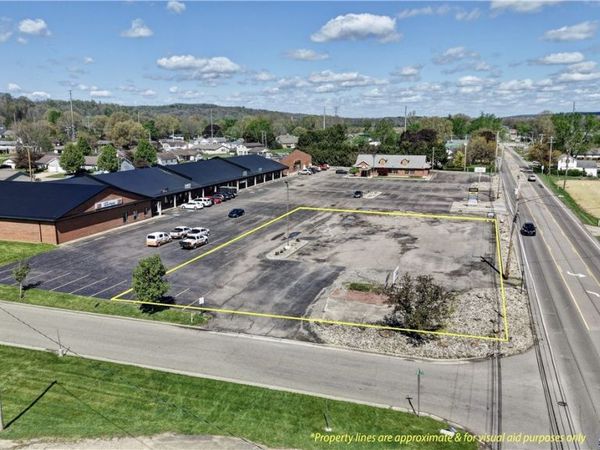 1170 N WOOSTER Avenue, Strasburg, OH 44680