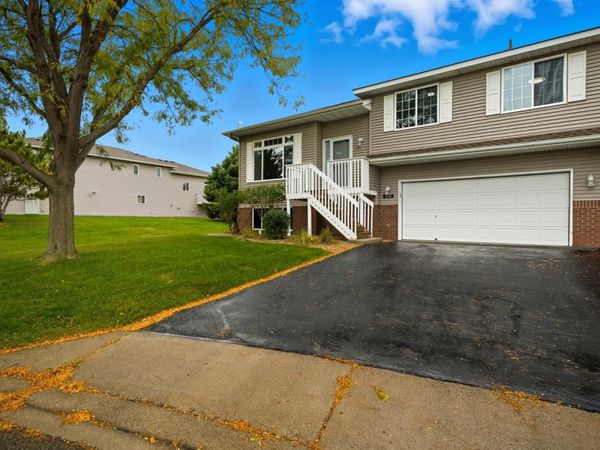 1513 Senate Lane, Northfield, MN 55057