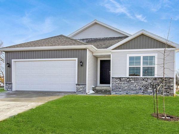 636 Ella Avenue, Tiffin, IA 52340
