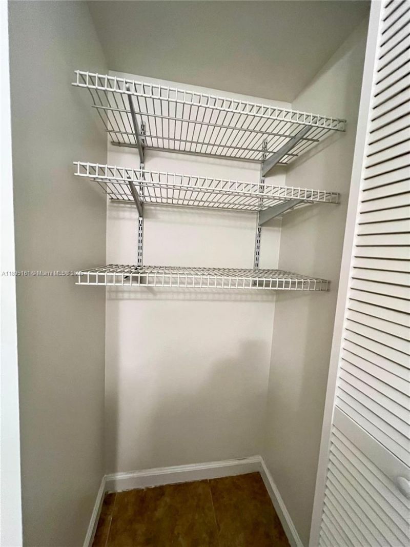 340 Pine Ridge Cir, Unit D-1, Greenacres, FL 33463 Photo