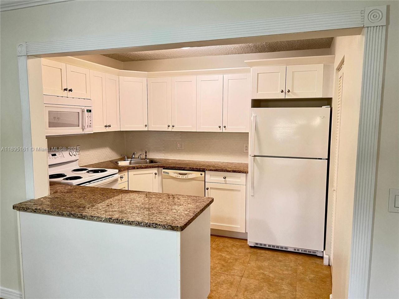 340 Pine Ridge Cir, Unit D-1, Greenacres, FL 33463 Photo