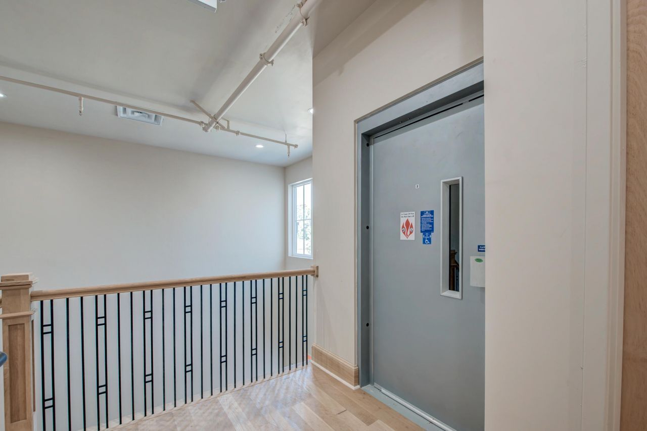 212 W 4th North Street N Photo 12