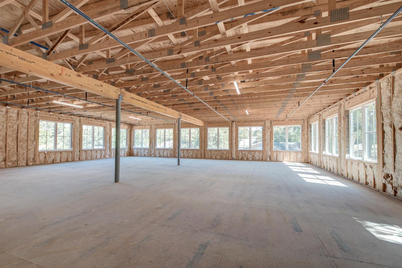 212 W 4th North Street N Photo 17