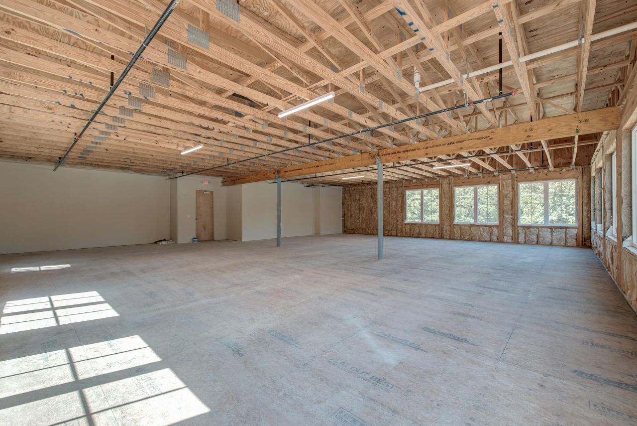 212 W 4th North Street N Photo 22