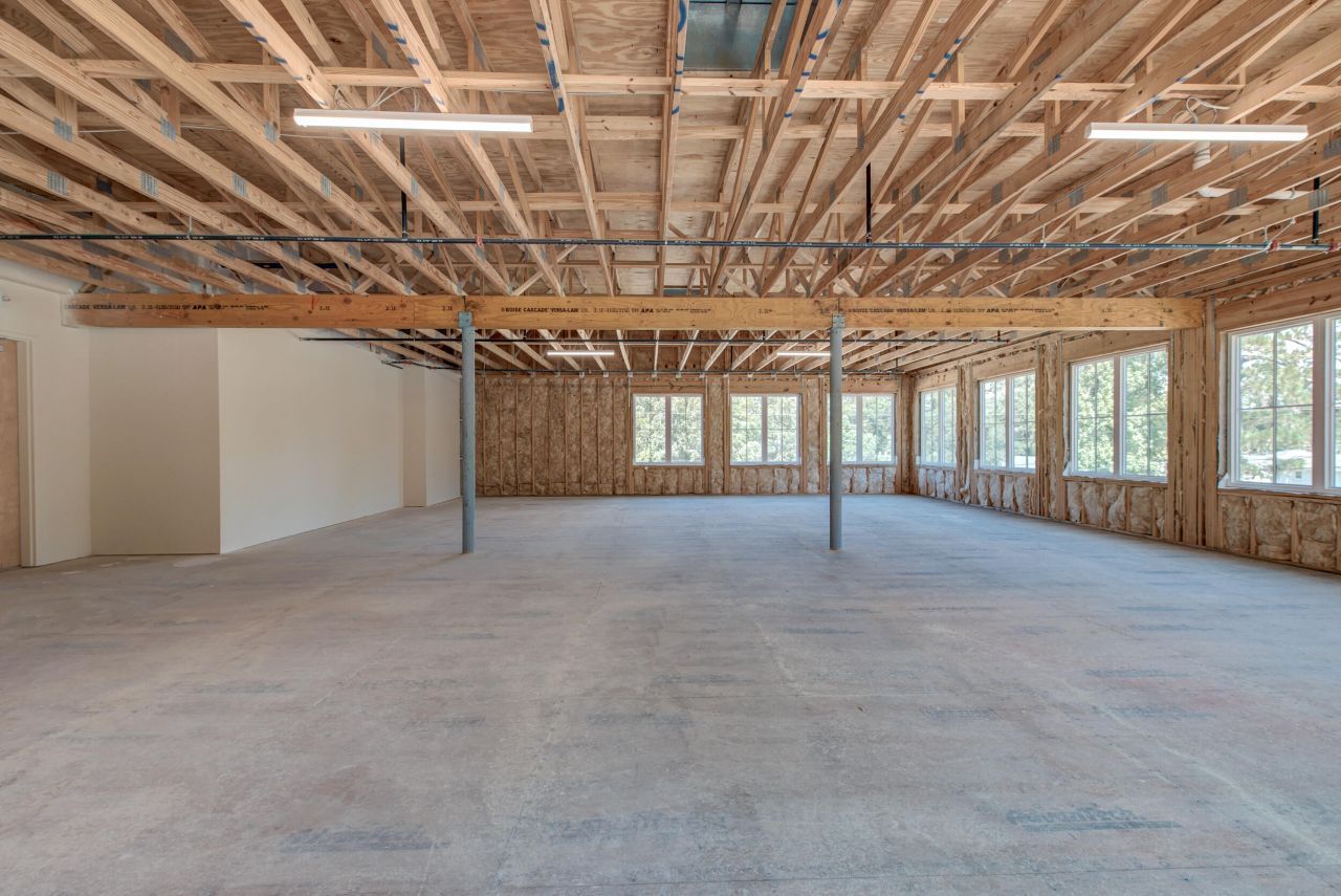 212 W 4th North Street N Photo 23