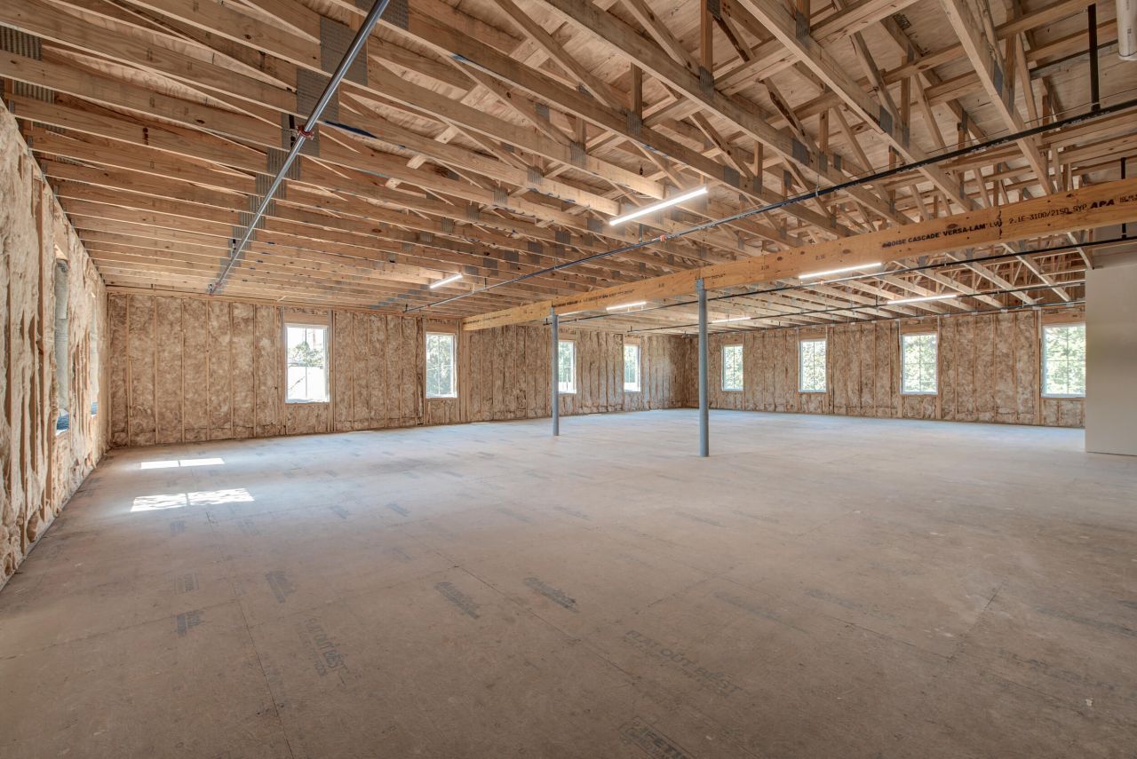 212 W 4th North Street N Photo 24