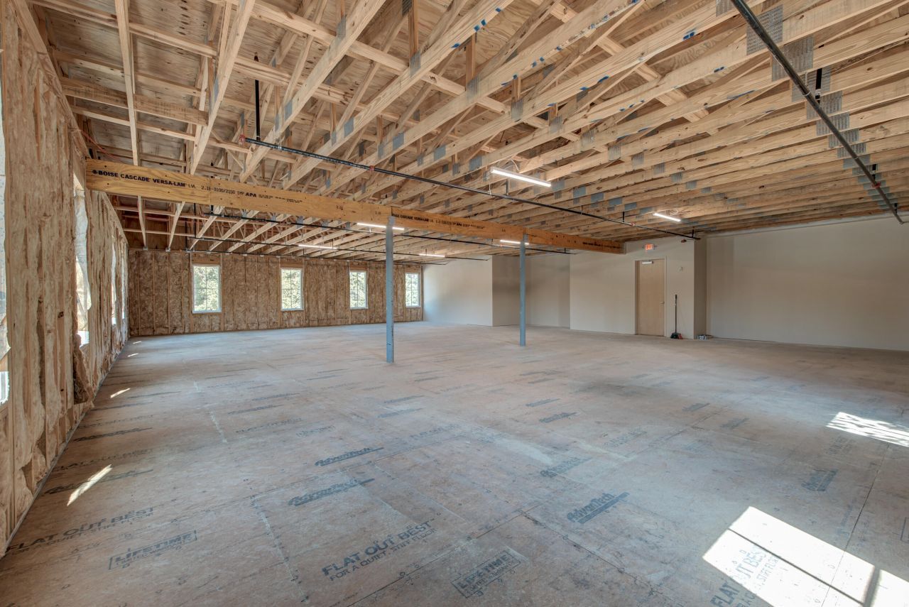 212 W 4th North Street N Photo 26