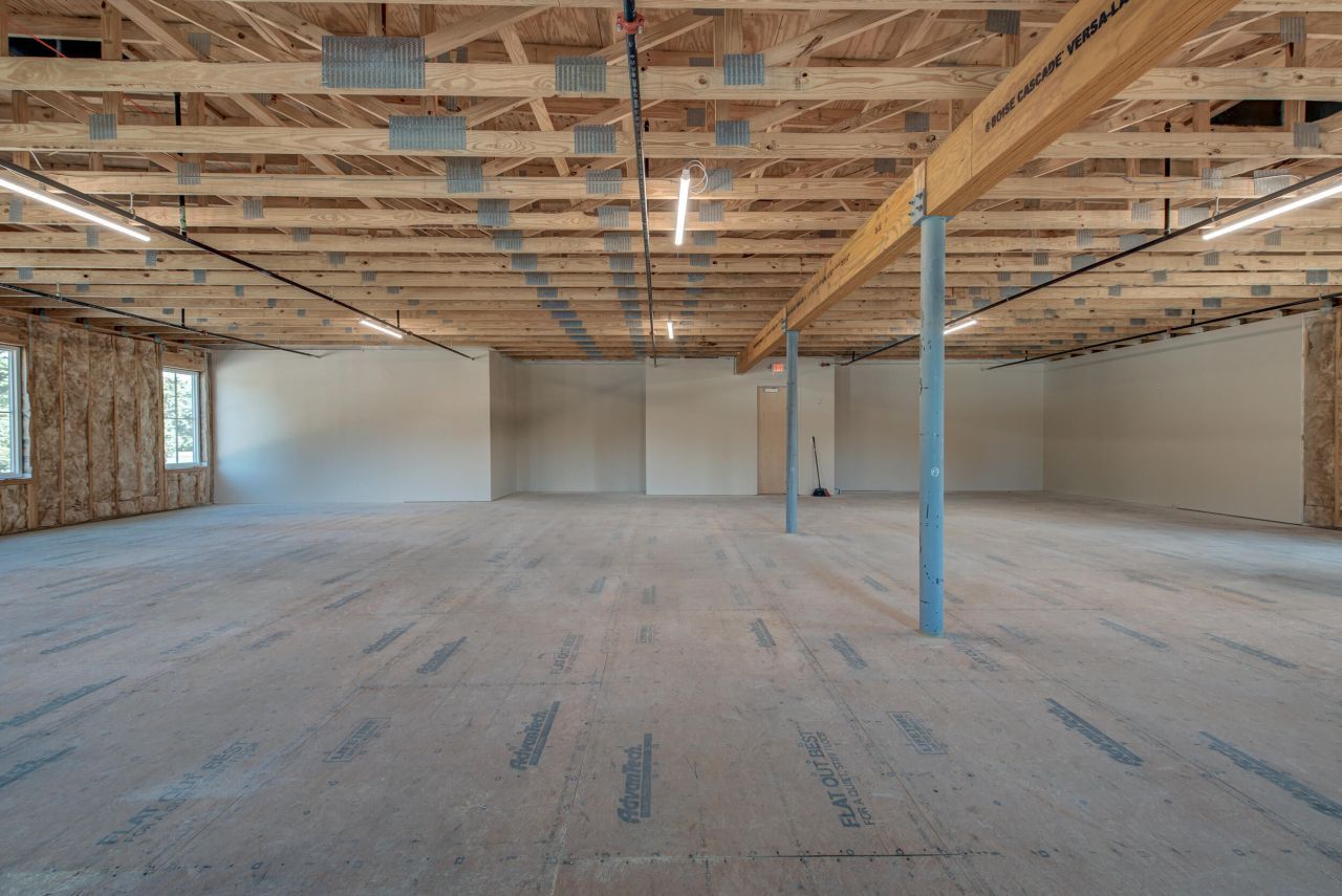 212 W 4th North Street N Photo 27