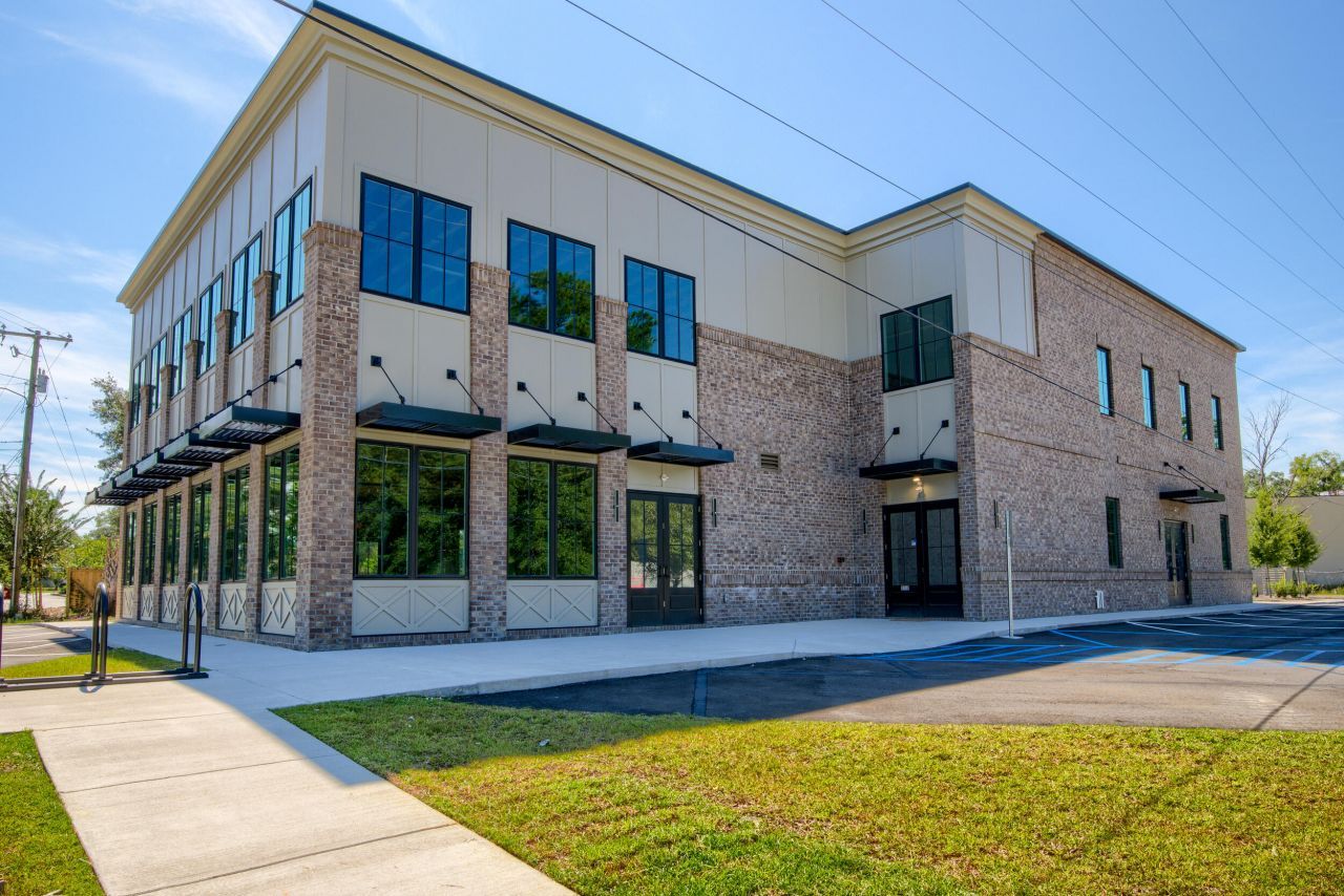 212 W 4th North Street N Photo 9