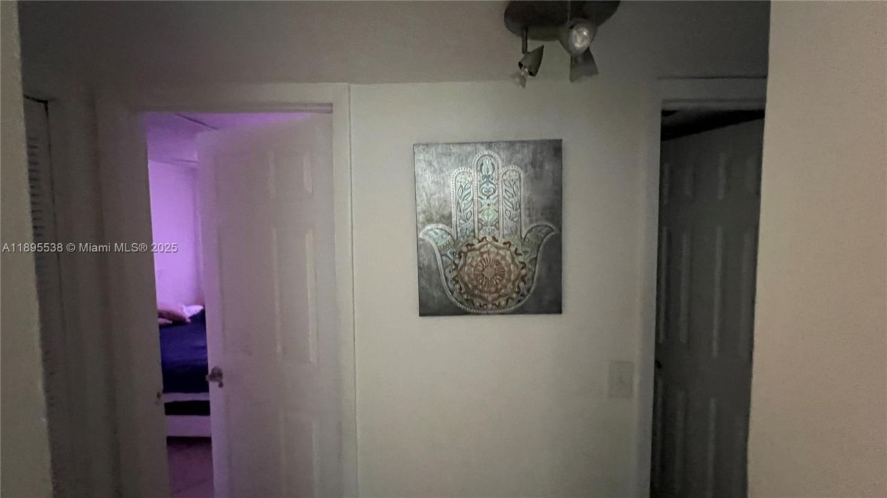 1801 S Treasure Dr, Unit 415, North Bay Village, FL 33141 Photo