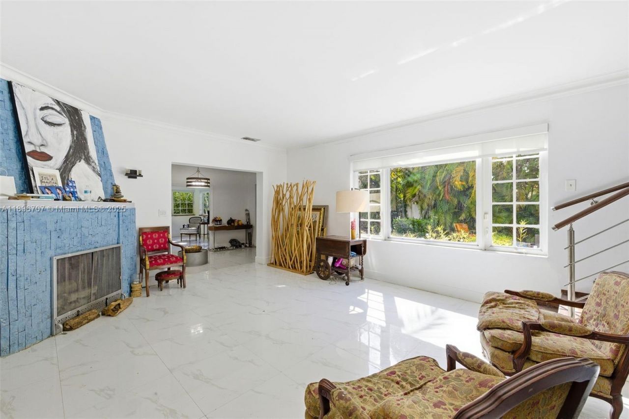 401 SW 28th Rd, Miami, FL 33129 Photo