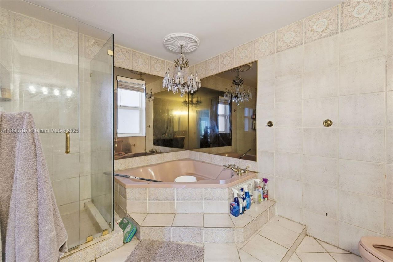 401 SW 28th Rd, Miami, FL 33129 Photo