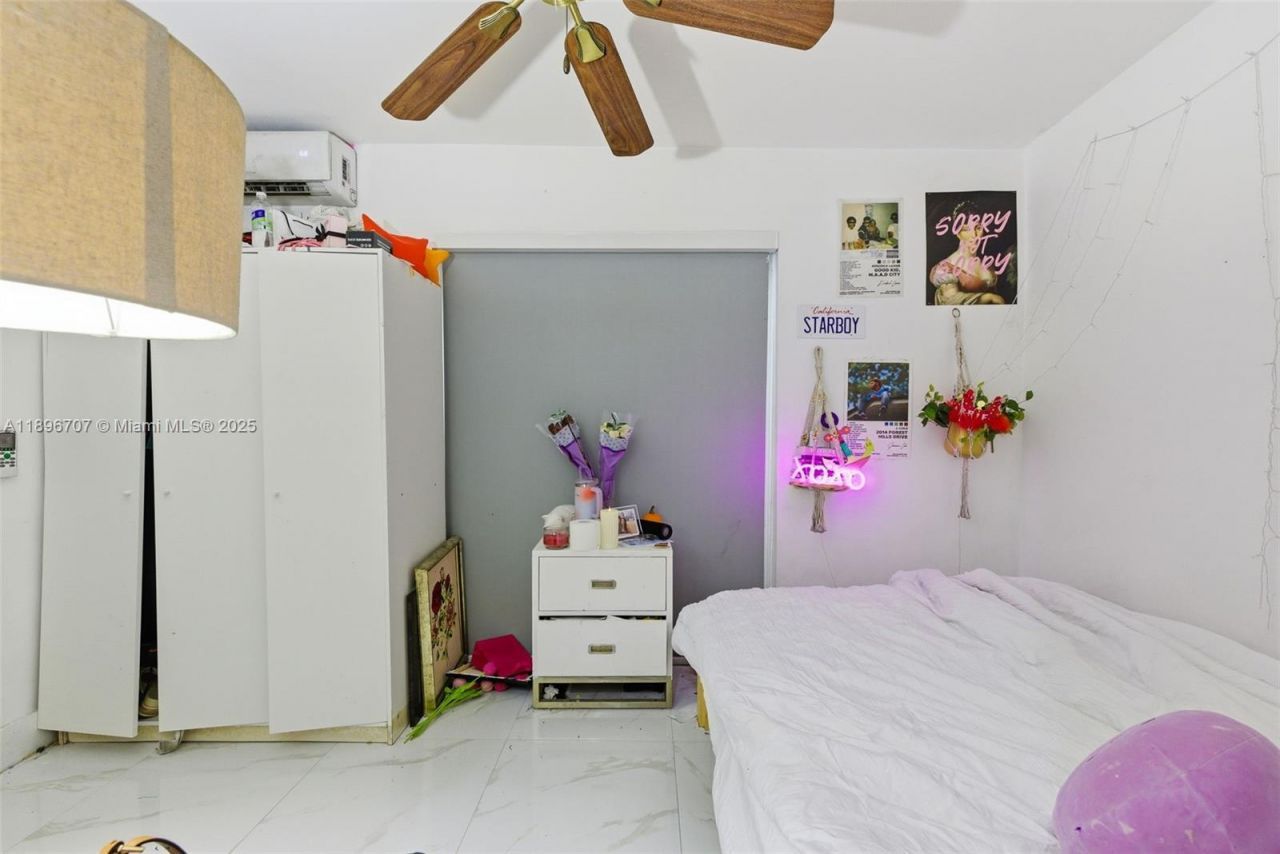 401 SW 28th Rd, Miami, FL 33129 Photo