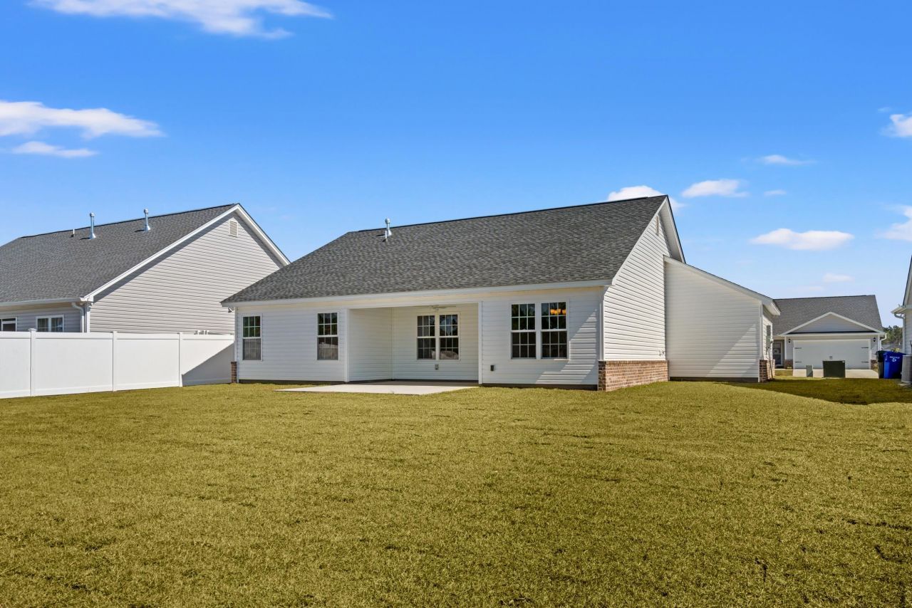 1008 Woodside Dr. Photo 3