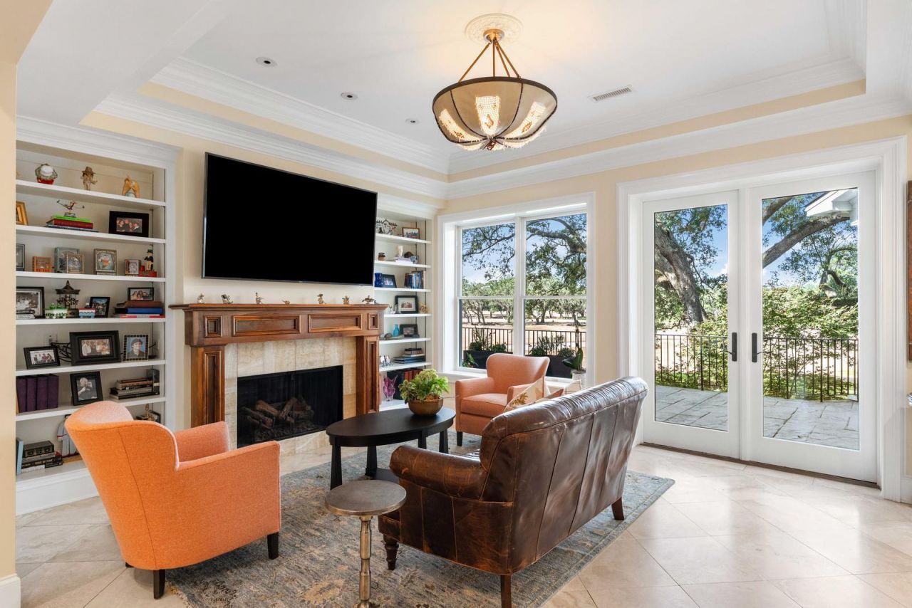 1429 Burningtree Road Photo 15