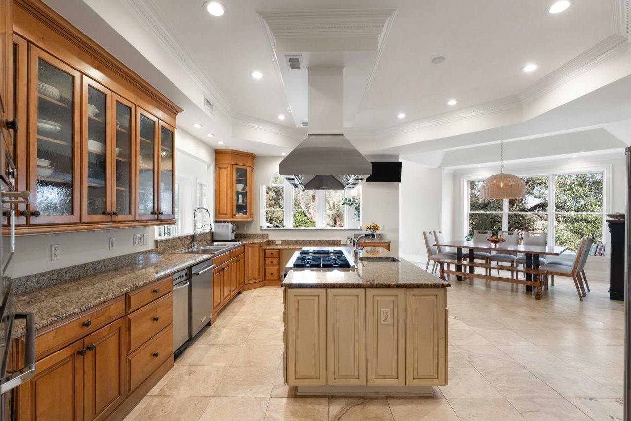 1429 Burningtree Road Photo 18