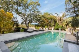 1429 Burningtree Road photo 4