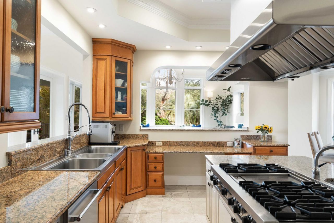 1429 Burningtree Road Photo 20