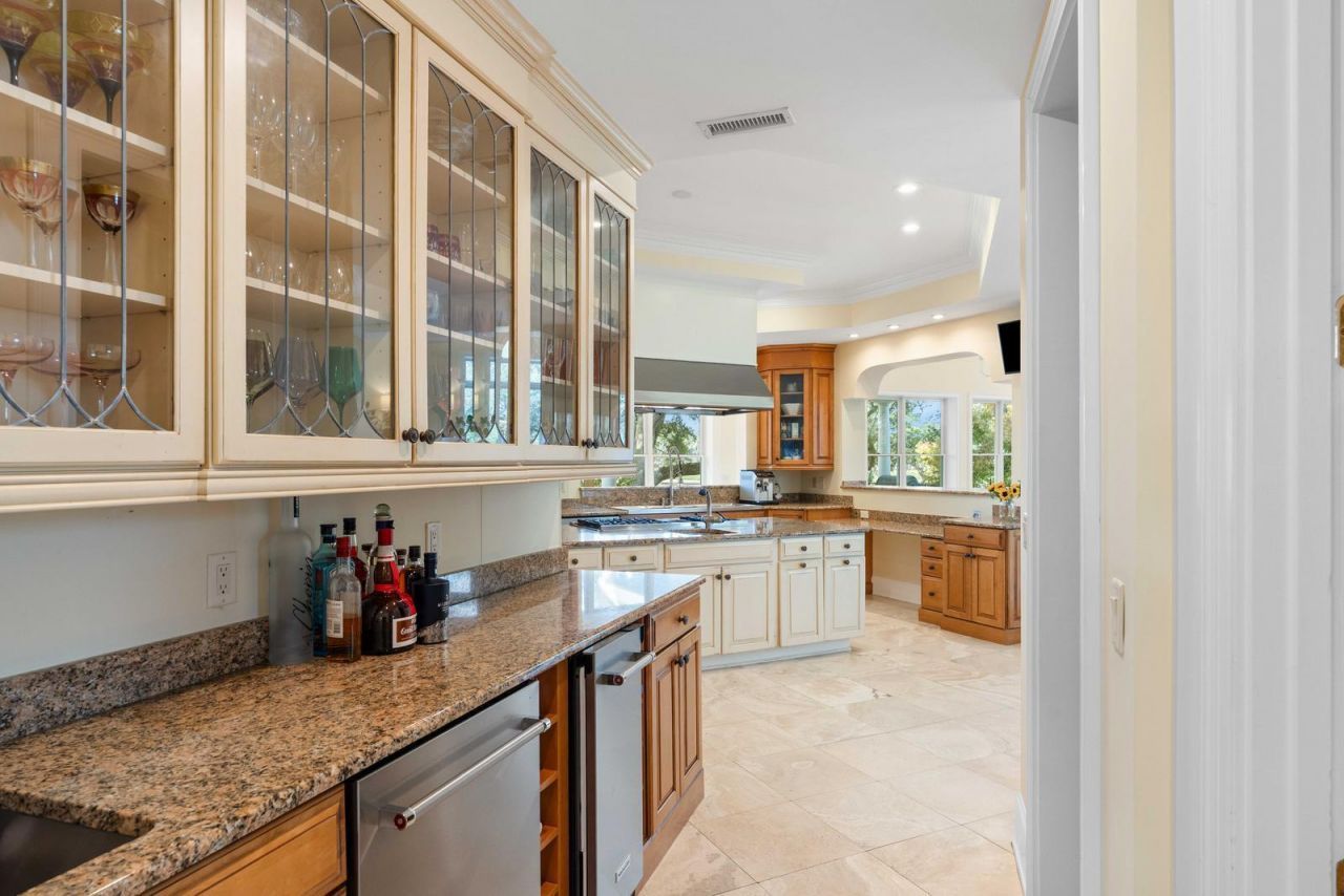 1429 Burningtree Road Photo 21