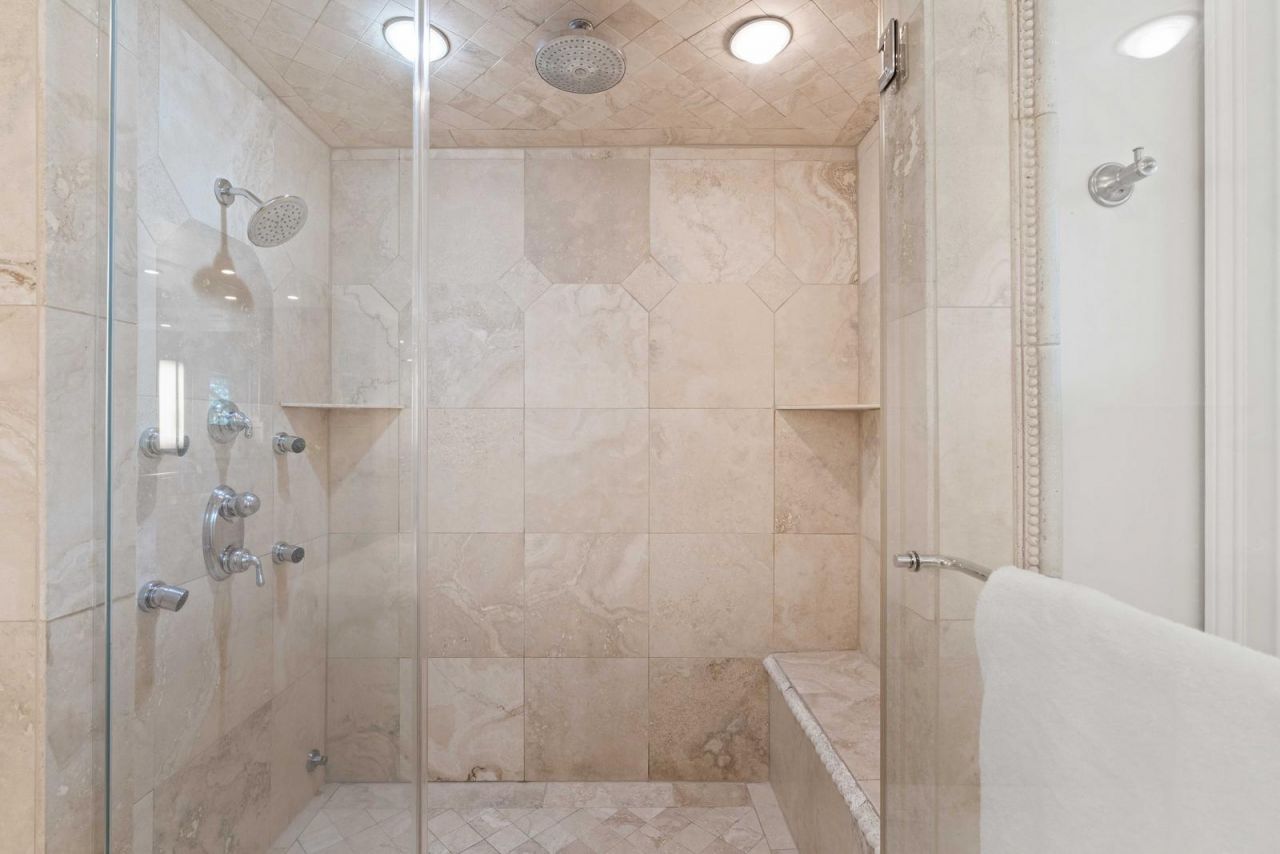 1429 Burningtree Road Photo 42