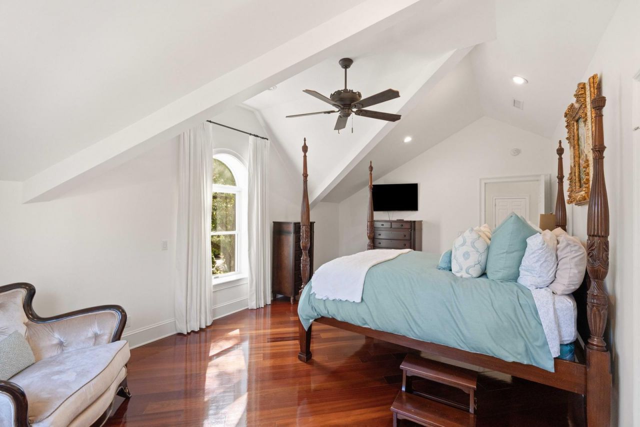 1429 Burningtree Road Photo 54