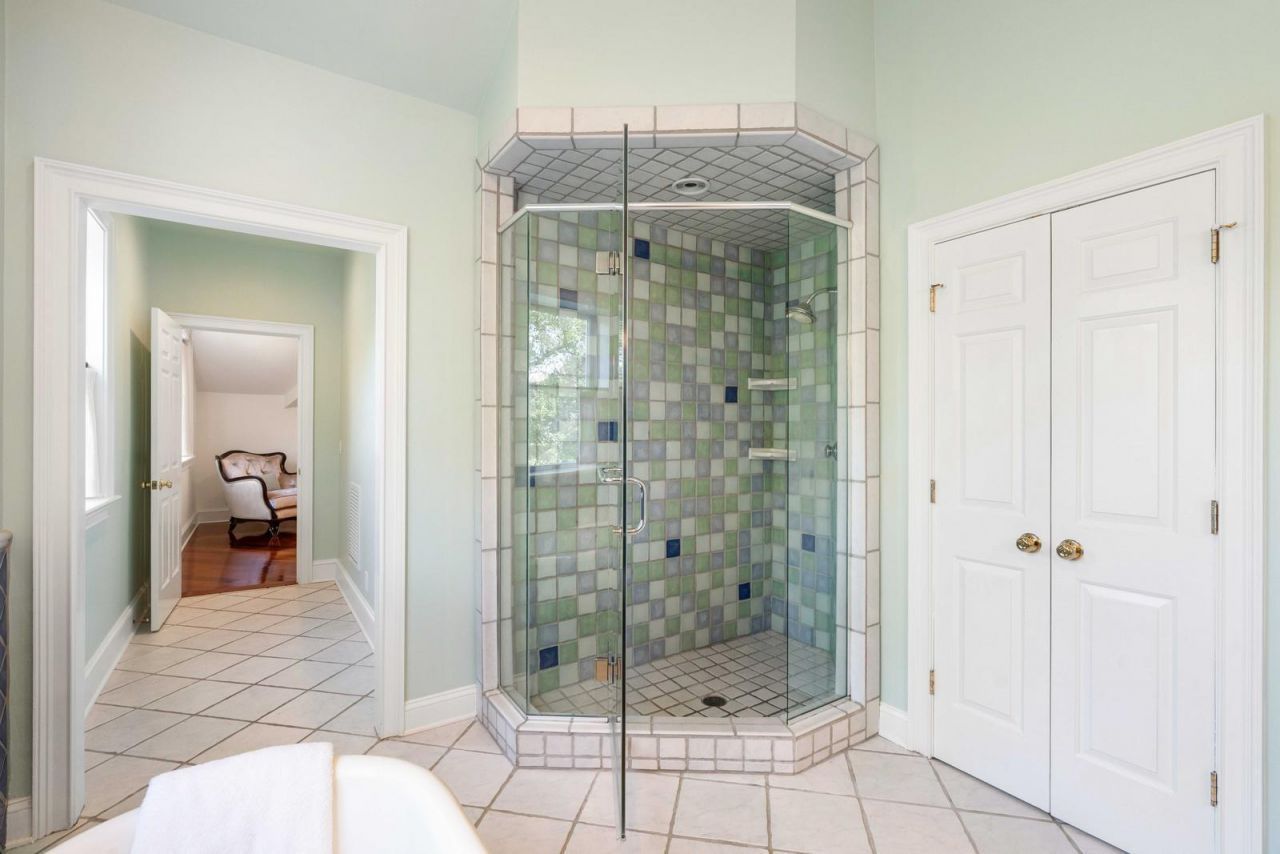 1429 Burningtree Road Photo 56