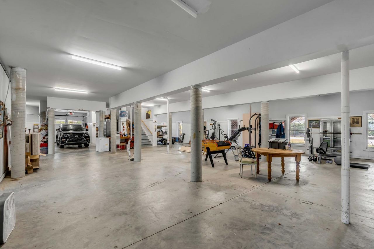 1429 Burningtree Road Photo 75