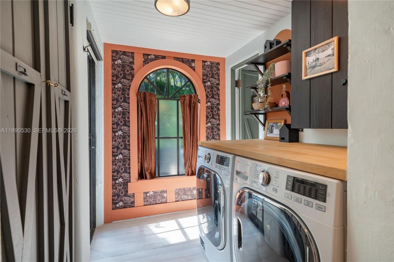 3650 N Bay Homes Dr, Miami, FL 33133 Photo