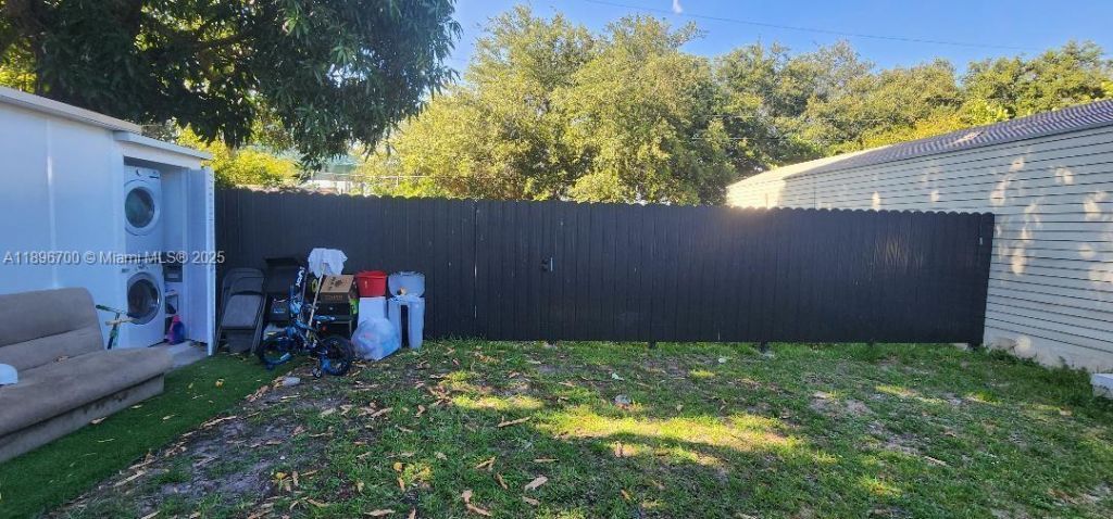 165 W 60th St, Hialeah, FL 33012 Photo