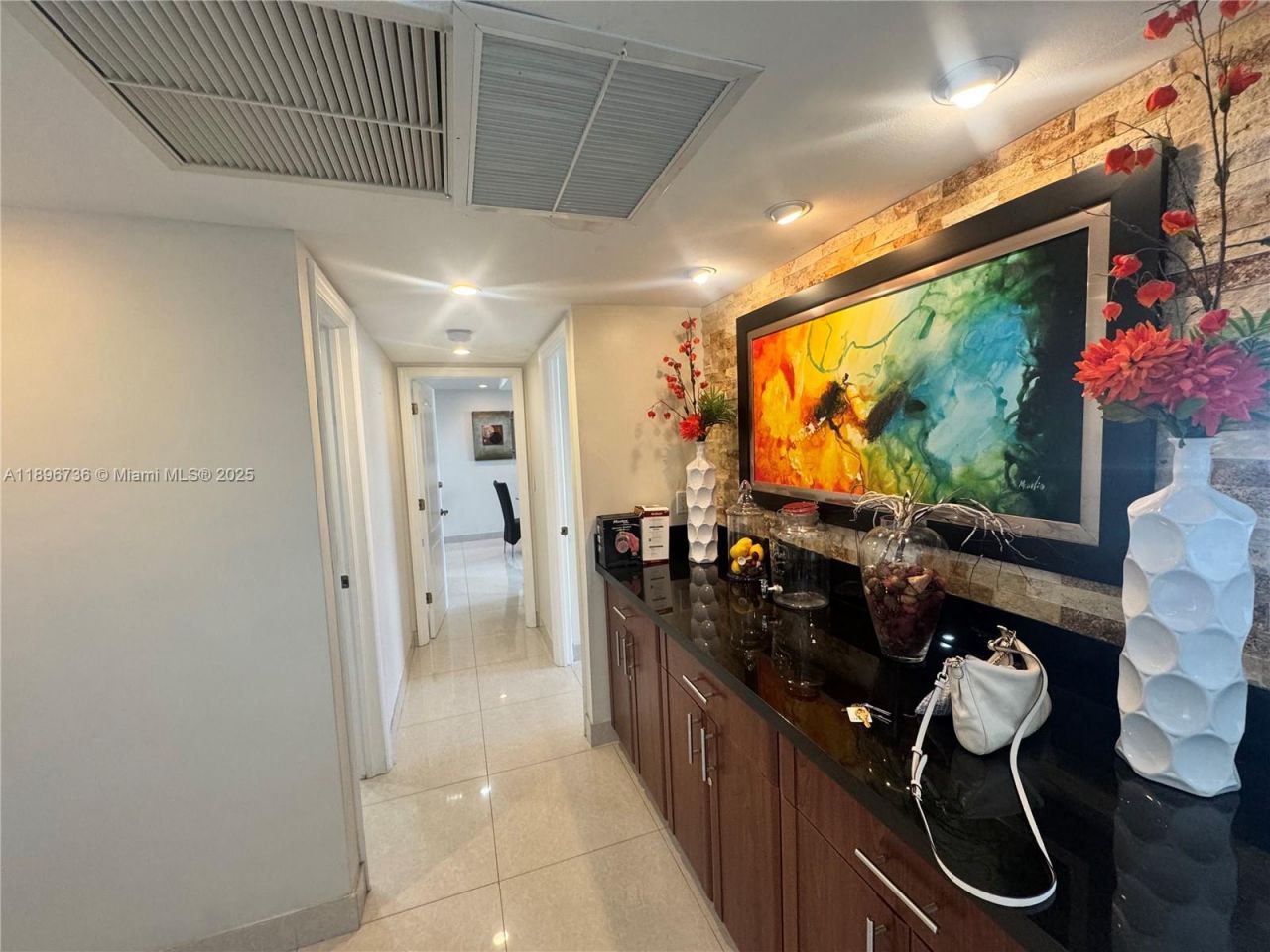 19370 Collins Ave, Unit 1427, Sunny Isles Beach, FL 33160 Photo