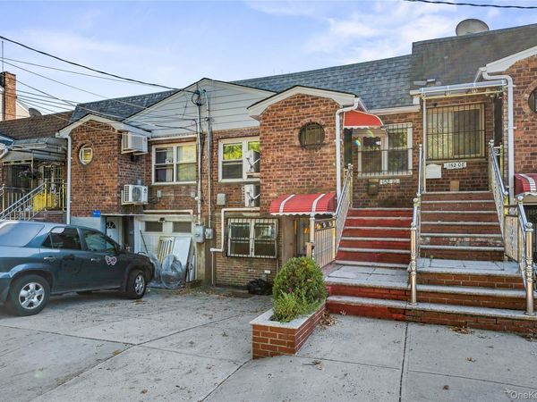 152-10 Peck Avenue, Flushing, NY 11355