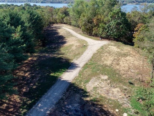 23305 Lashley Road, Senecaville, OH 43780