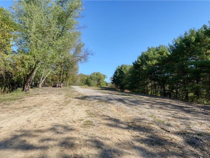 23305 Lashley Road, Senecaville, OH 43780 Photo 5