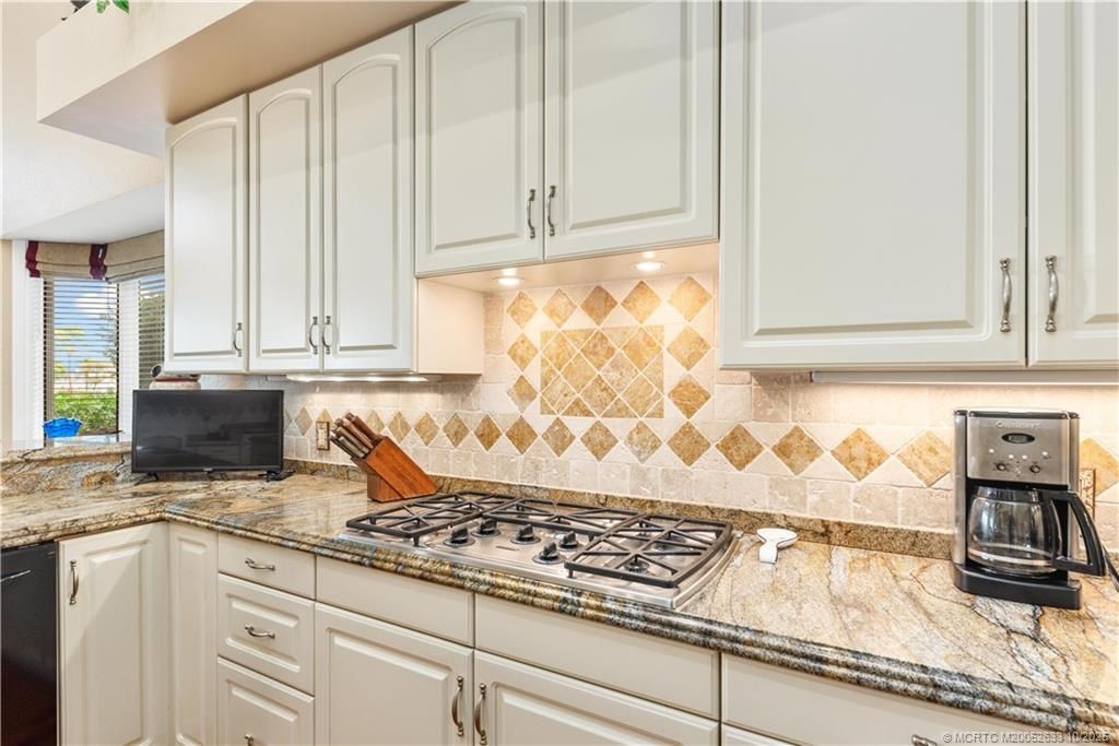 1204 NW Winters Creek Road, Palm City, FL 34990 Photo