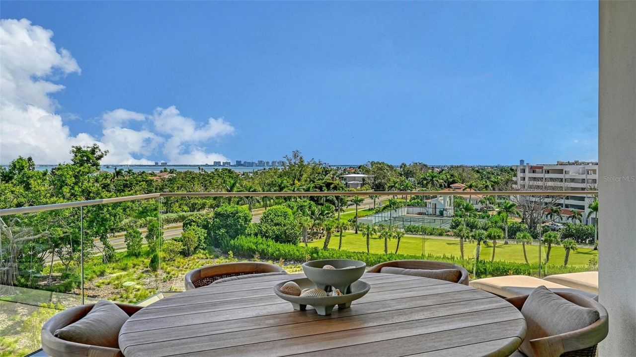 1591 Gulf Of Mexico Drive, Unit 512, Longboat Key, FL 34228 Photo