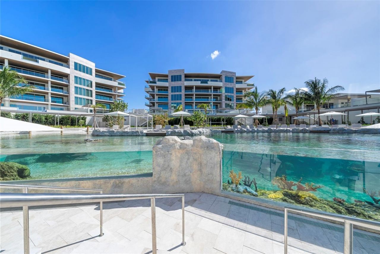 1591 Gulf Of Mexico Drive, Unit 512, Longboat Key, FL 34228 Photo